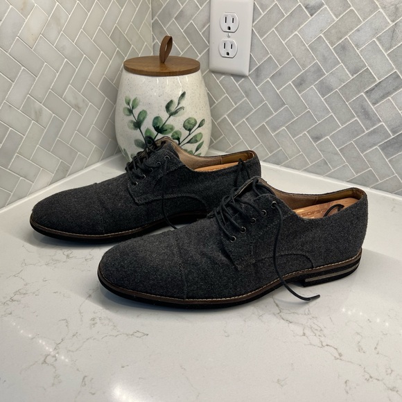 Aston Grey Other - Aston Gray Castro Cap Toe Oxford in Gary Size 10